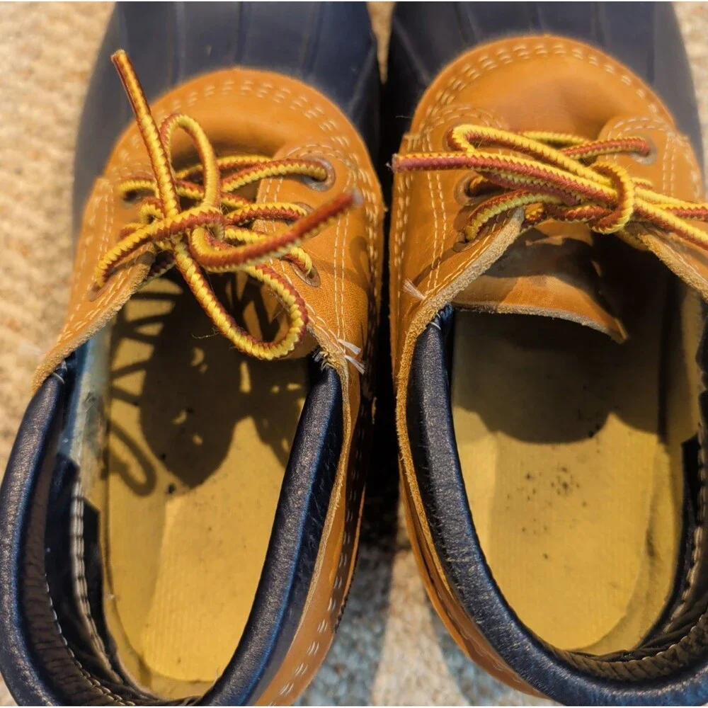 LL Bean Bean Classic Low Duck Boots Mens 8 Blue Tan Rubber Outdoor Lace Up